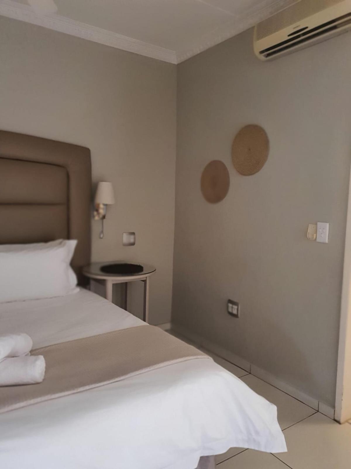 לואי טריכארט Pecan Farm Guesthouse מראה חיצוני תמונה
