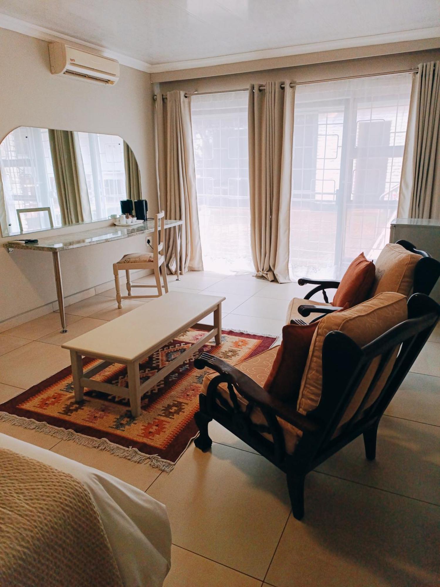 לואי טריכארט Pecan Farm Guesthouse מראה חיצוני תמונה