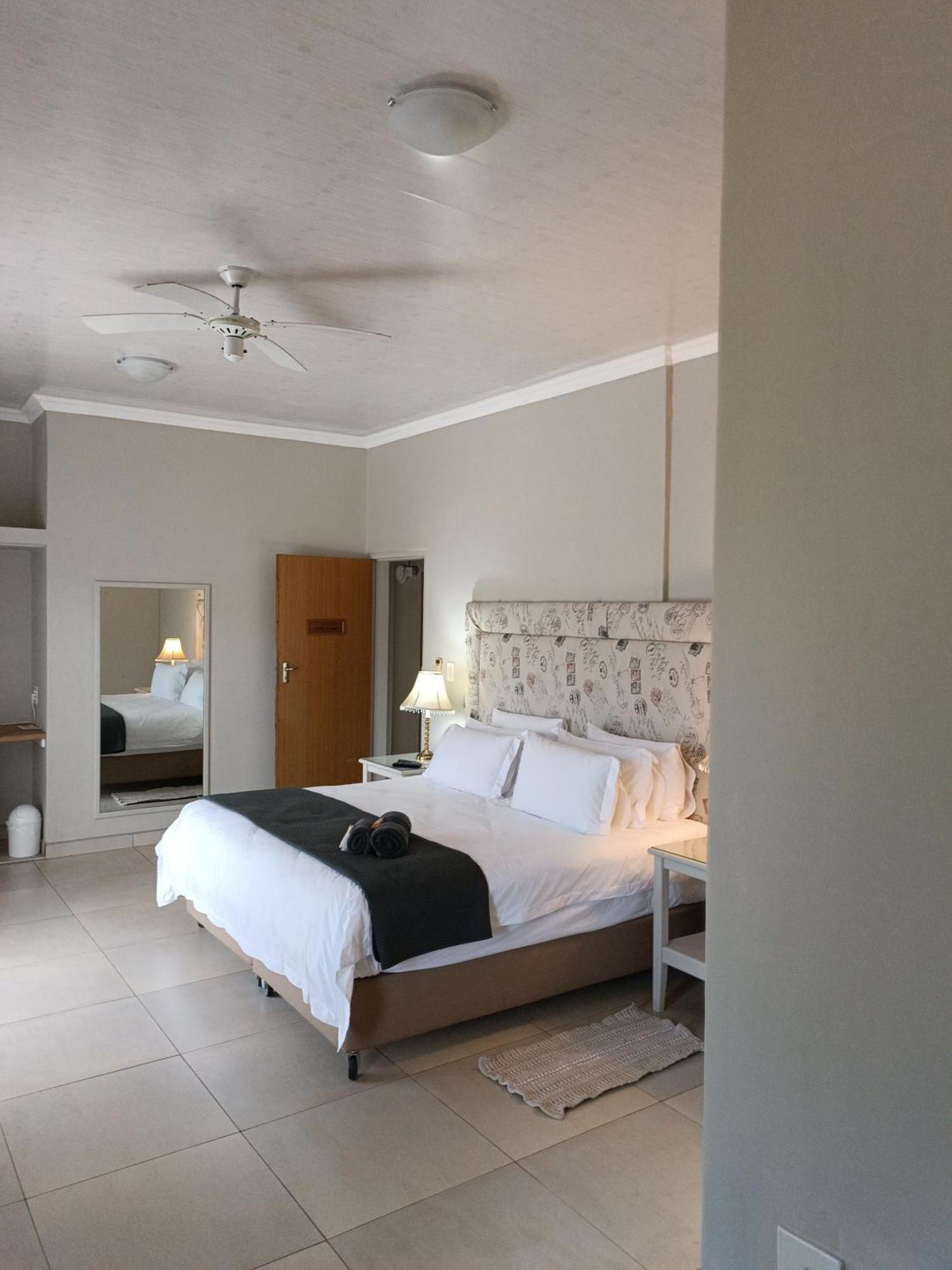 לואי טריכארט Pecan Farm Guesthouse מראה חיצוני תמונה