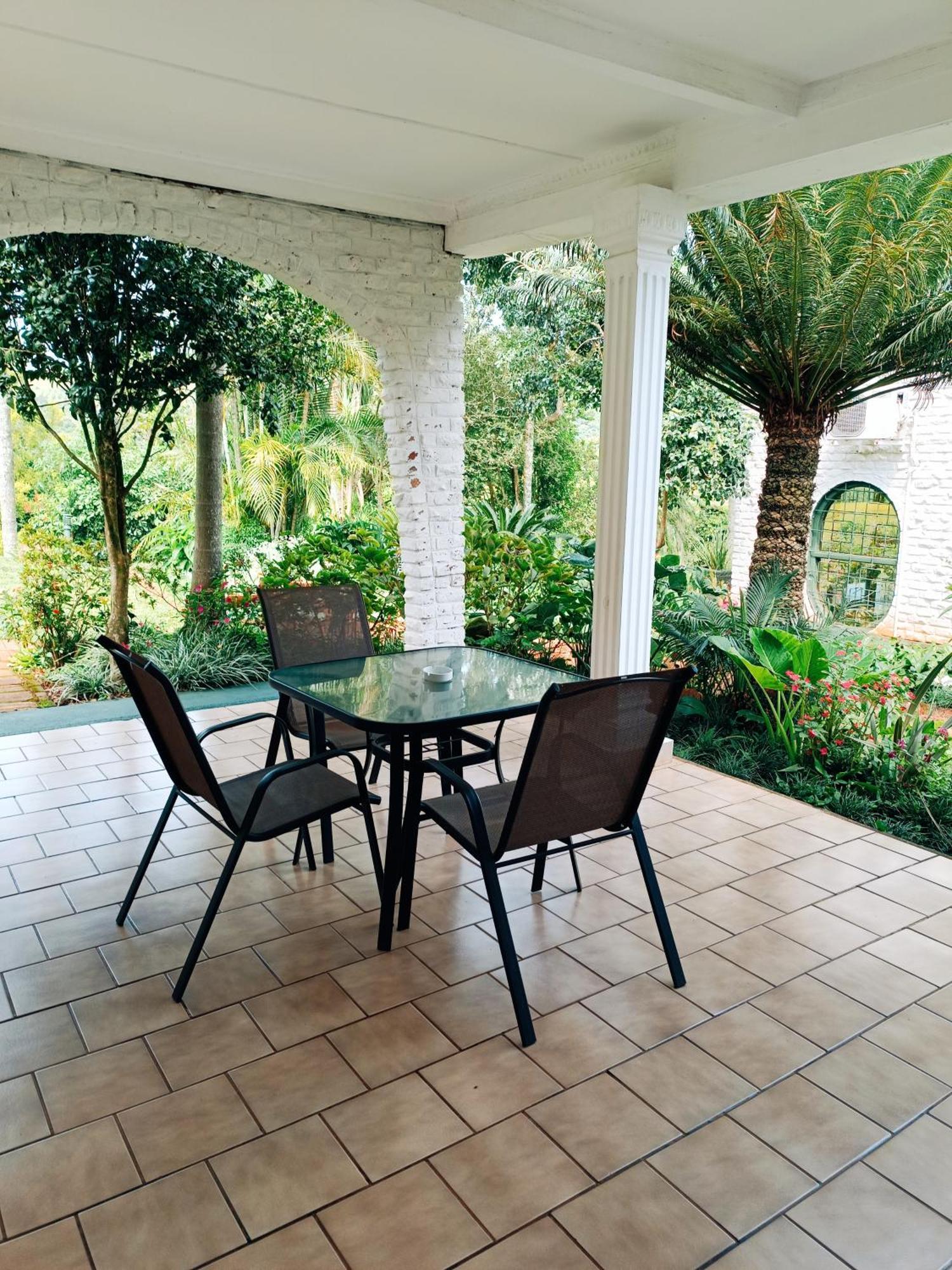 לואי טריכארט Pecan Farm Guesthouse מראה חיצוני תמונה